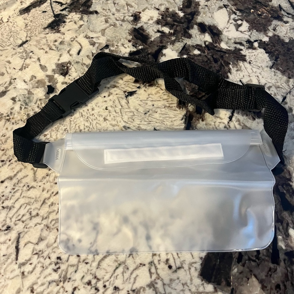 Free add-on🔥 Clear Waterproof Waist Bag